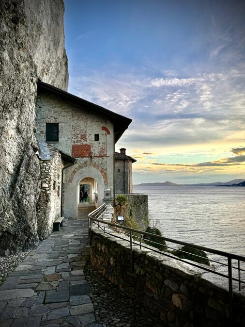 whatsapp image 2025-12-22 at 23.13.03 (1).jpeg