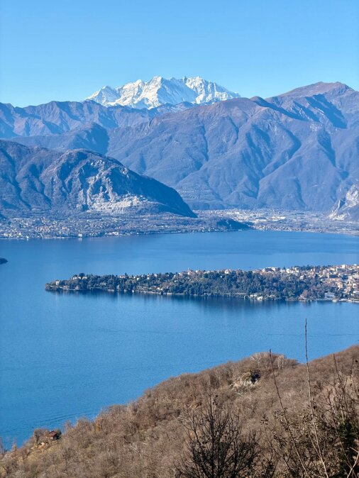 whatsapp image 2025-12-22 at 23.13.01 (7).jpeg