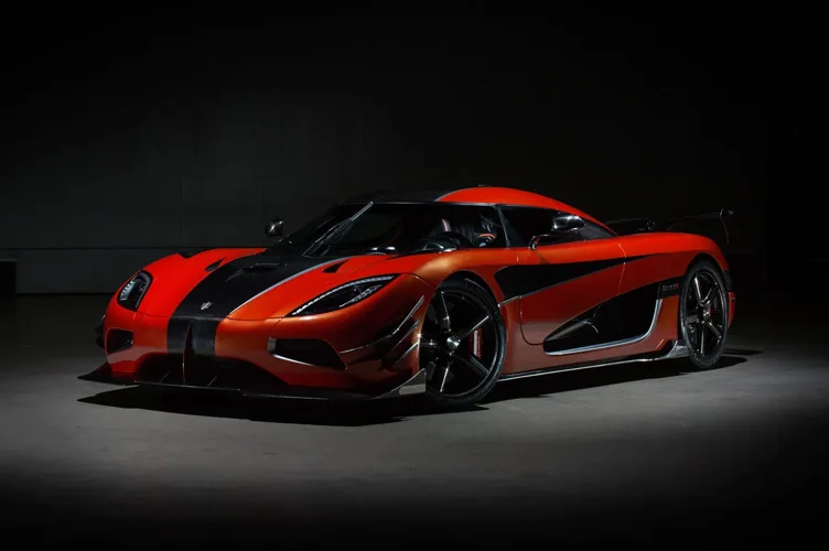 964355023c8621887c37e1fcc3c1dc3aa9-koeniggsegg-one1.2x.h473.w710