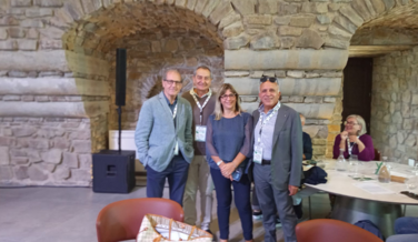 fc600561-08e8-465d-9755-c827b3586bfb