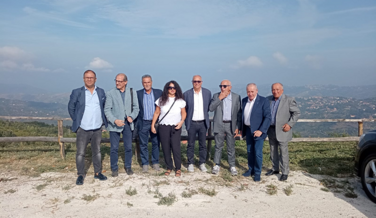 abc012c7-b921-4cf4-a35b-6a9ac9468ef8