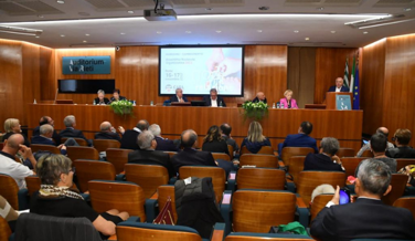 03ae2f35-c8b0-43bf-90c8-9dee145d4635