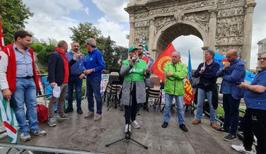 d68d3b75-4bd9-4371-aebb-c16708933572