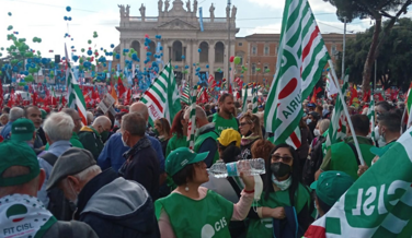 e663bae6-7f66-4236-90e4-2b1b592bf6a9