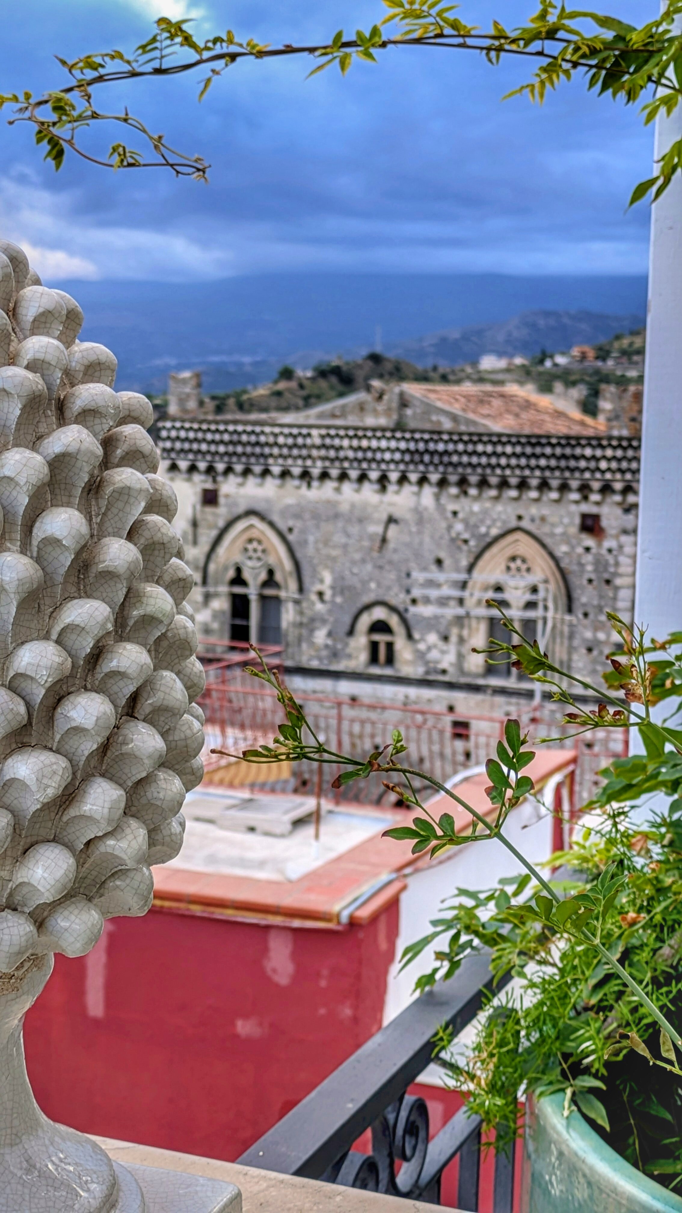 From the Guide&rsquo;s Notebook: 3 Best Rooftop Terraces in Medieval Taormina for Sunset Gazing