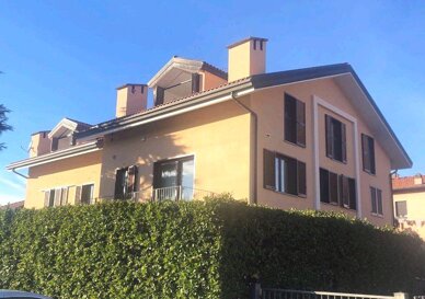 1e6914bf-a472-406f-9e12-e4a5ef277f44