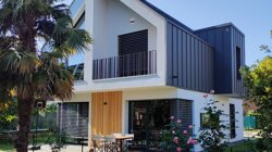 db355066-9063-4287-98aa-253a43f98442