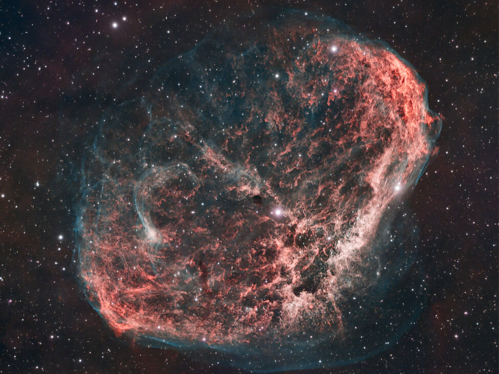 lorisferrini_nebulosa crescent.jpeg