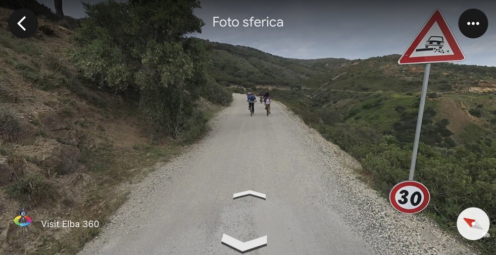 7e92ad04-c55f-4d76-8292-0186d7c7a3be