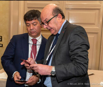 6ea8d621-bd95-4b3e-8075-789c62ffd44d