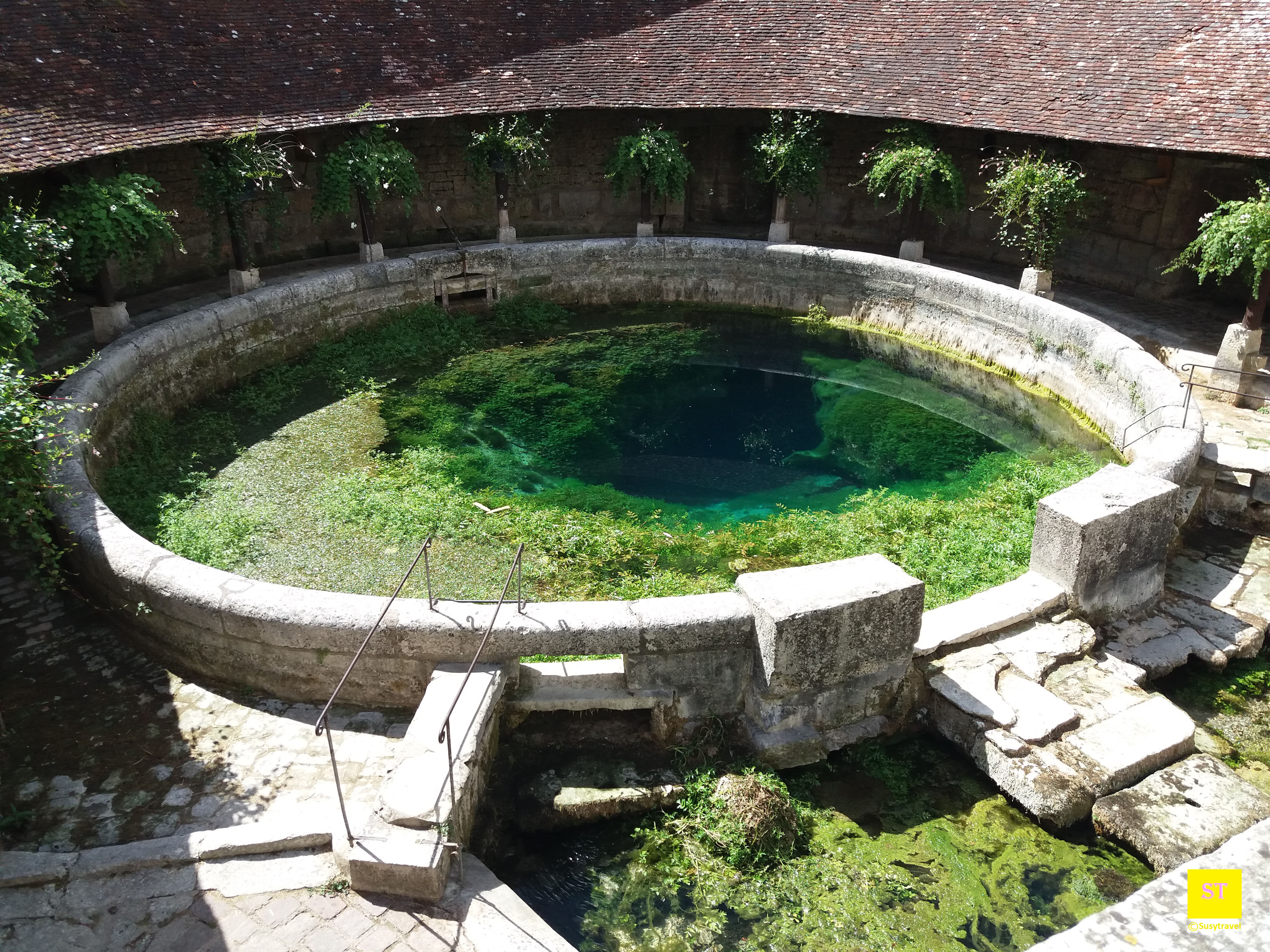 MA QUANTO C'E' DA VEDERE IN BORGOGNA!!