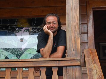 2832b95f-6660-4c87-a283-1b381c63cdc4