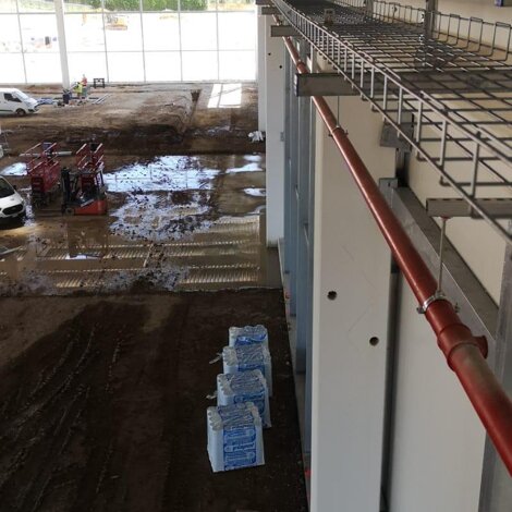 industriale.jpeg industriale.jpeg