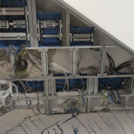 quadri%20(3).jpeg quadri%20(3).jpeg