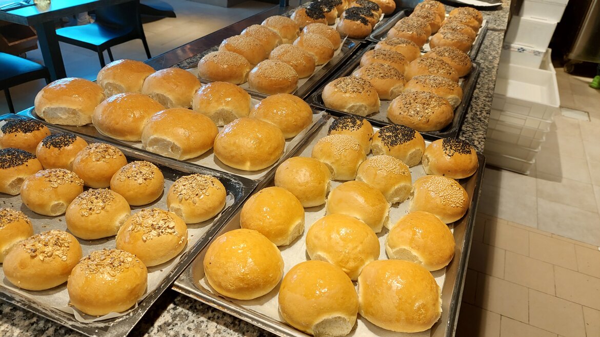 074f09f8-34a4-4ede-b2c7-69e488c5b386