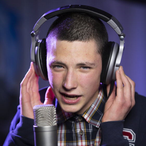 f67d59f6-4a07-40fa-9ead-57ce1304c977