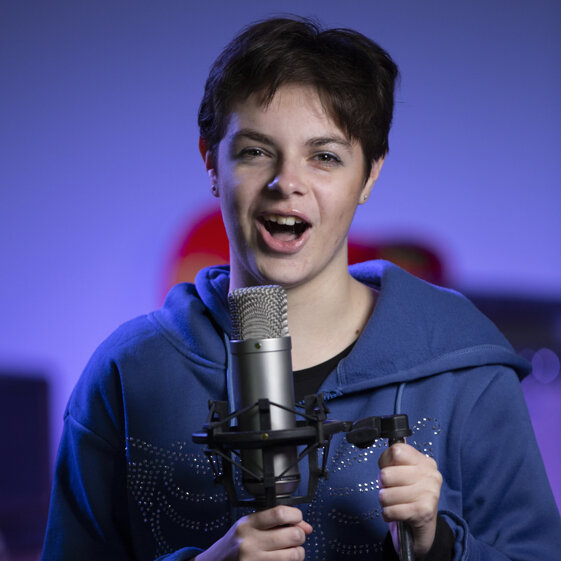 e01e0835-0e39-4148-be85-c1f887454a7f