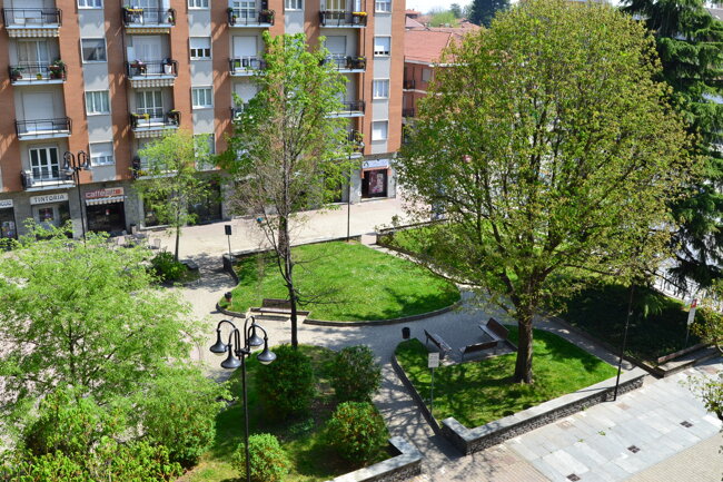 f692b343-90e1-45b5-b9df-565ef835e49a