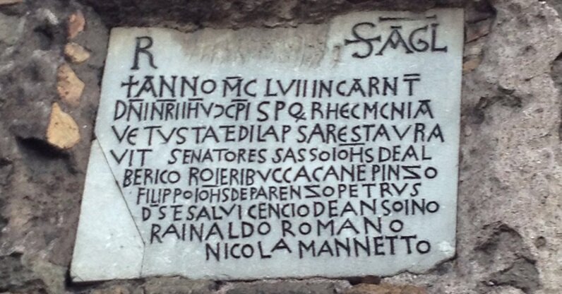 Le Targhe in Marmo: Un Viaggio nella Storia Millenaria