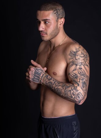 Foto per curriculum vitae, candidature, profili social, candidature, casting e concorsi Foto per curriculum vitae, candidature, profili social, candidature, casting e concorsi