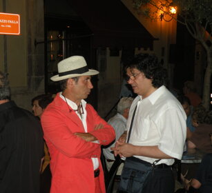 con Ignazio Calogero Modica 2009 Mostra fotografica a Modica 