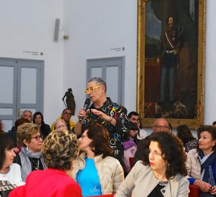 Dialogo con il pubblico