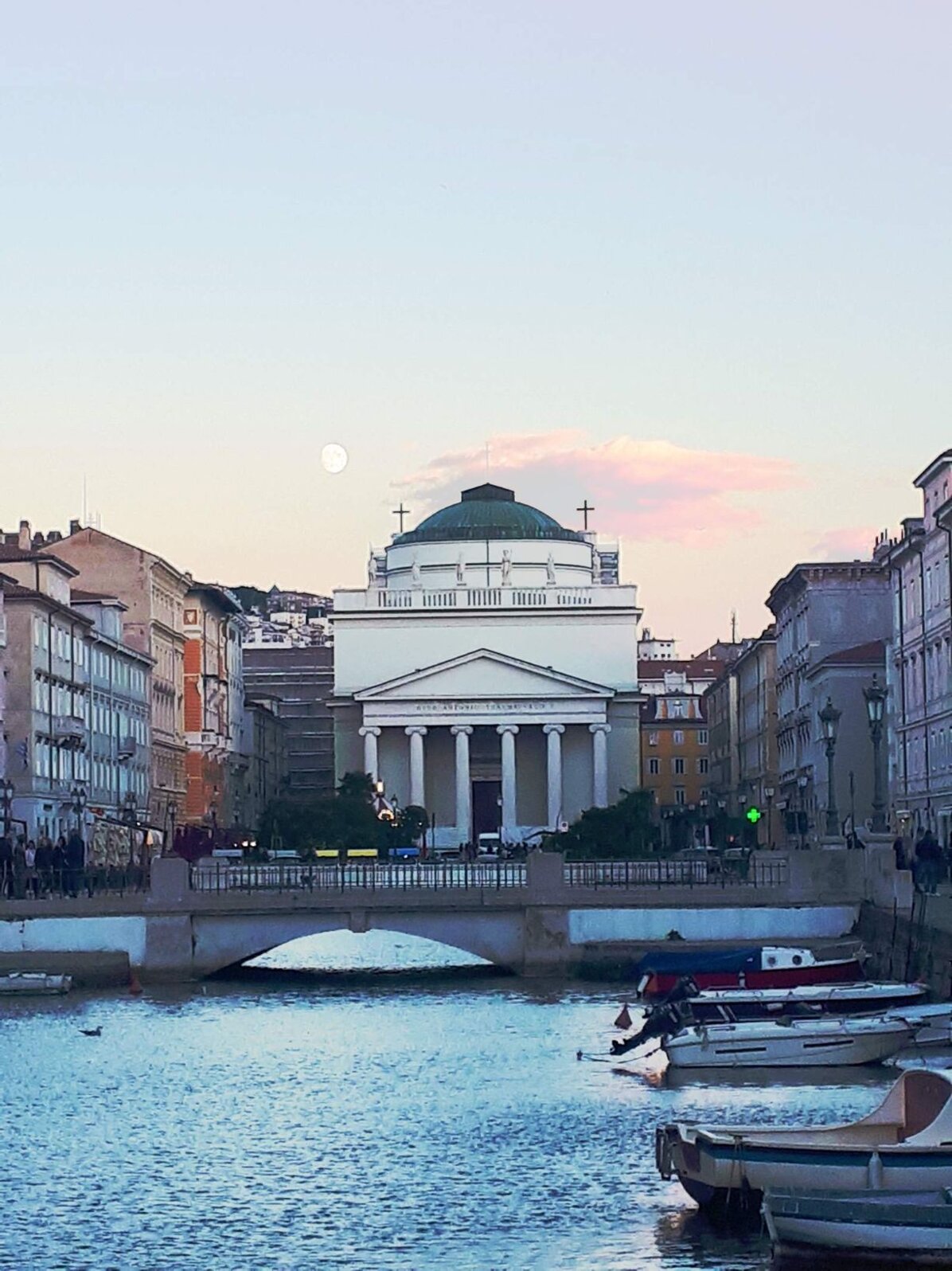 b80f8123-0dc6-420a-8b17-e55dbfb53ce3