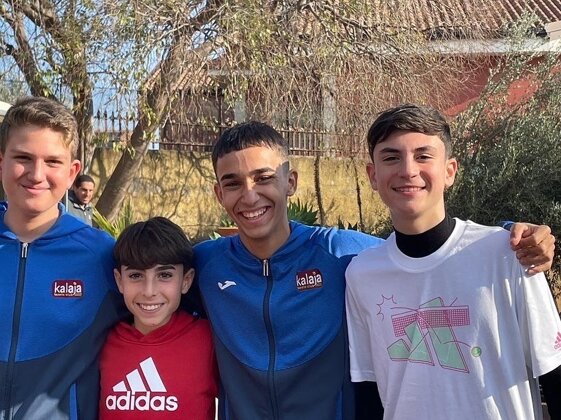 32ac0e0f-73ec-4da1-8328-264321646a1f