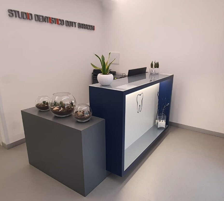 reception.jpeg reception.jpeg