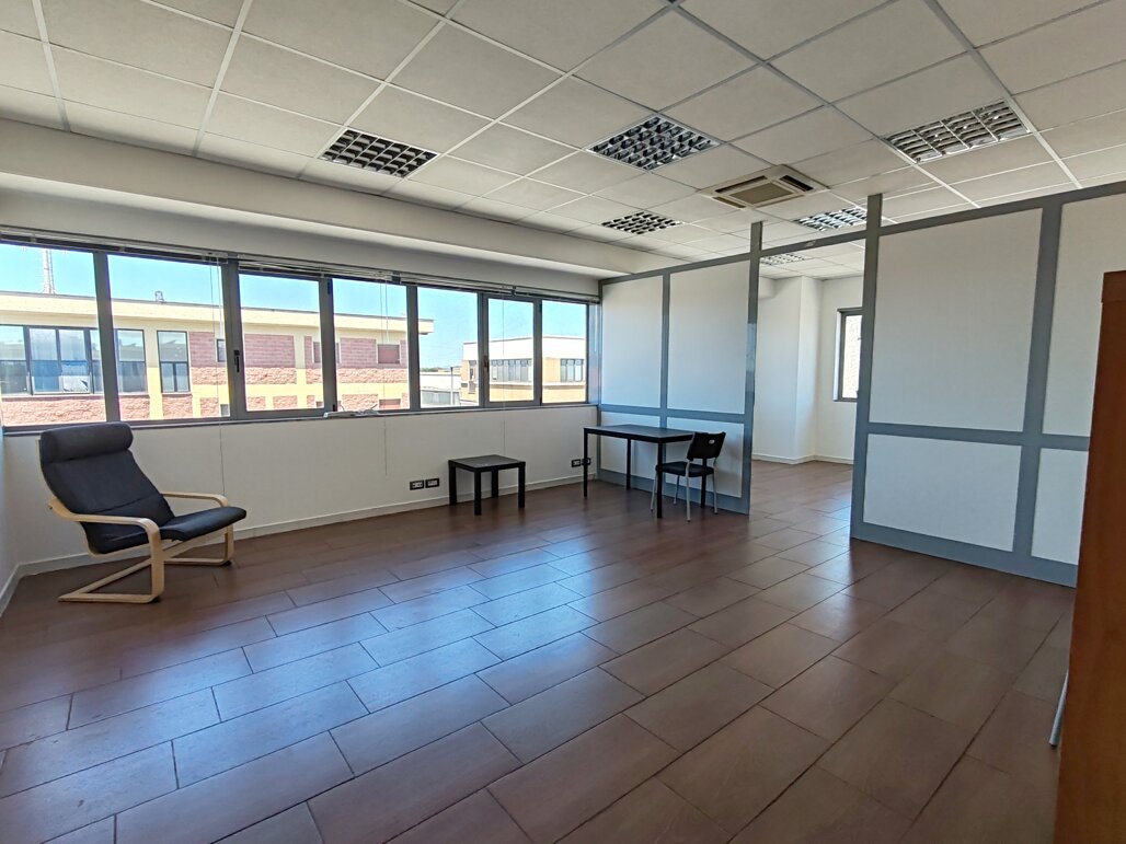 eb6f49b9-0faa-4fc5-a6d8-036c4372e176