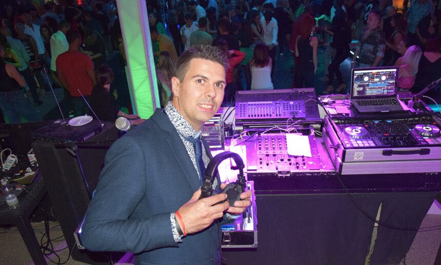 0c33dc07-d8a8-4926-a0ac-fbc9ae1eda2a