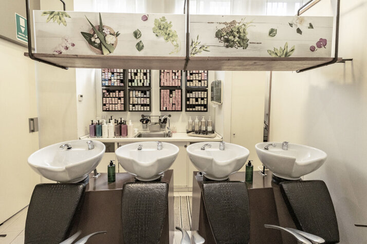 0df9e027-063a-45b3-95e9-45f644d8477b