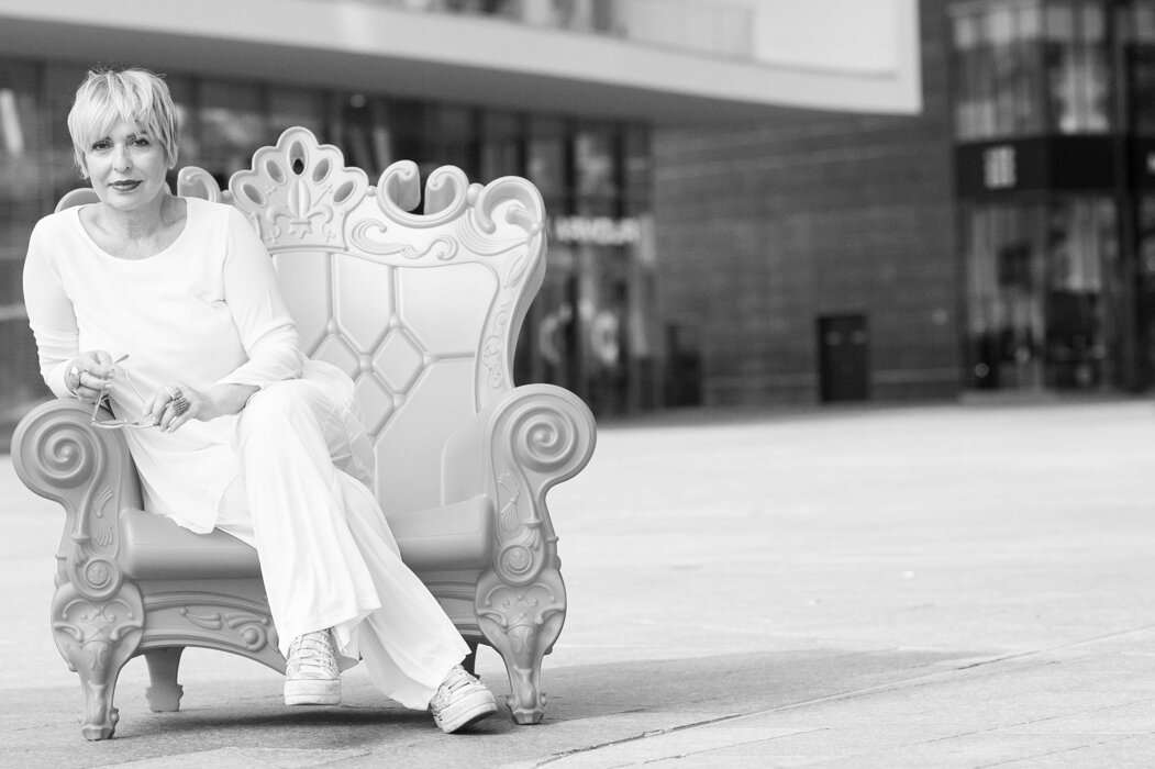 6ca46215-ba9a-4f10-a9d6-6d5aeba77e0b