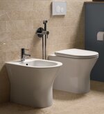 rak-resort-vaso-senza-brida-e-bidet-con-sedile-rallentato