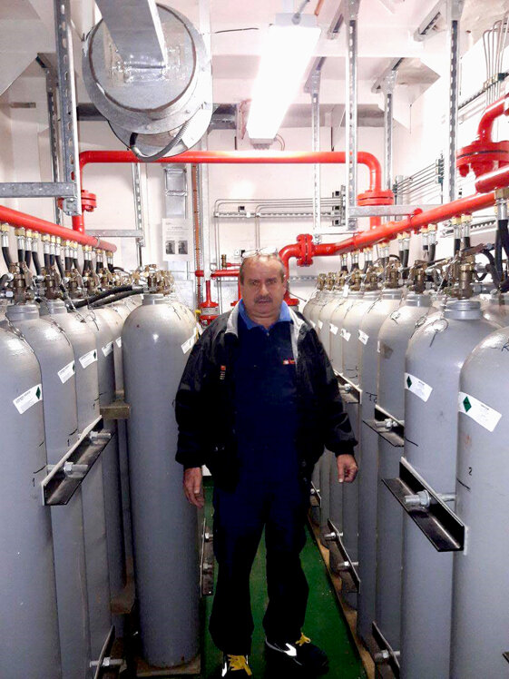 0e66ab7c-b501-4e0c-b7d8-28519c838b91