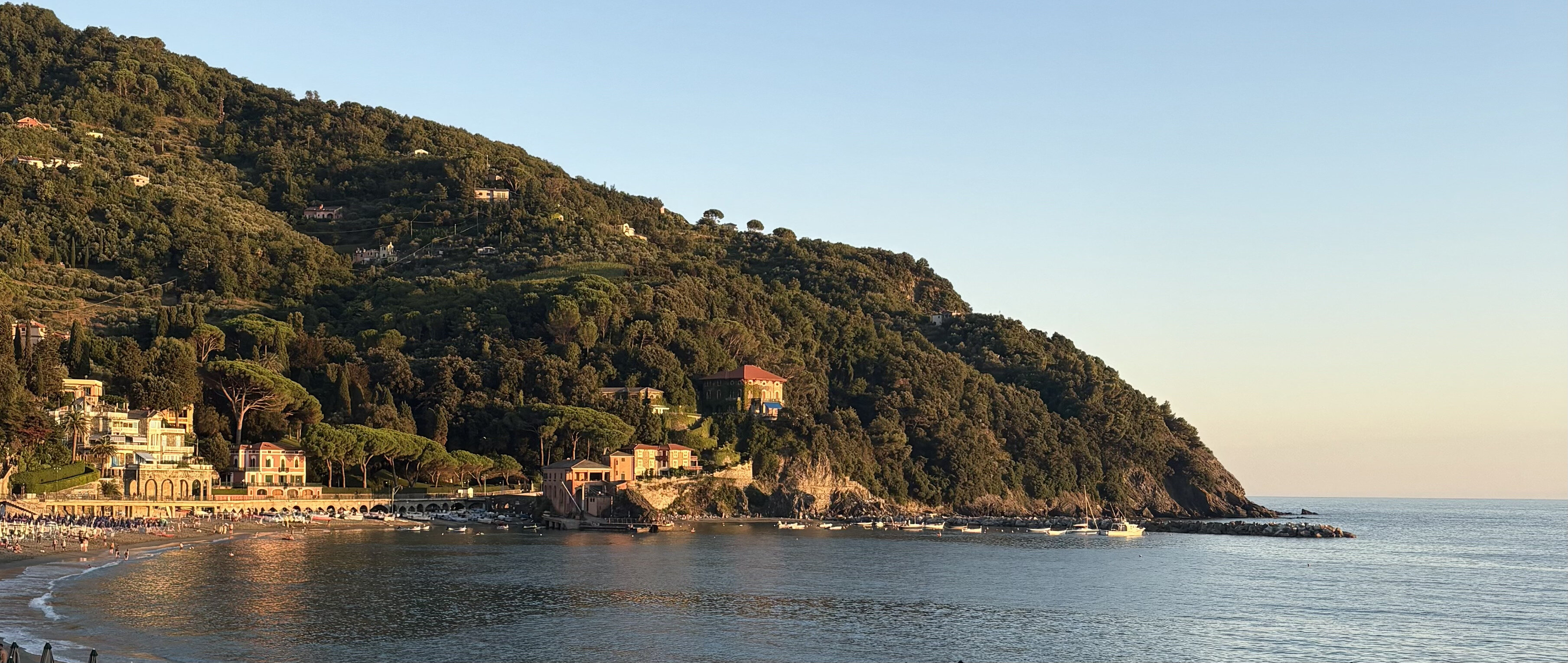 Dove dormire per visitare le Cinque Terre: una scelta strategica