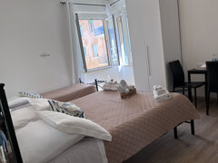 b73145d5-4847-444b-ab02-e1a3818069b5