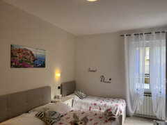 755a873d-e996-40a8-8336-f4ec7d74330b