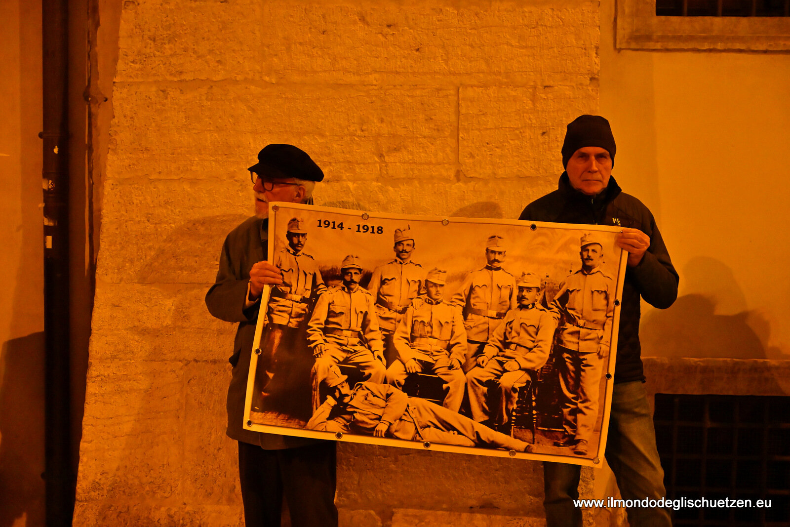 348b80d4-2afd-4af6-9c86-b7a3bdb586aa.jpg 348b80d4-2afd-4af6-9c86-b7a3bdb586aa.jpg