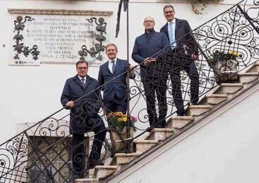 51e69fb6-4e71-4f01-b29c-362606ae0838 51e69fb6-4e71-4f01-b29c-362606ae0838