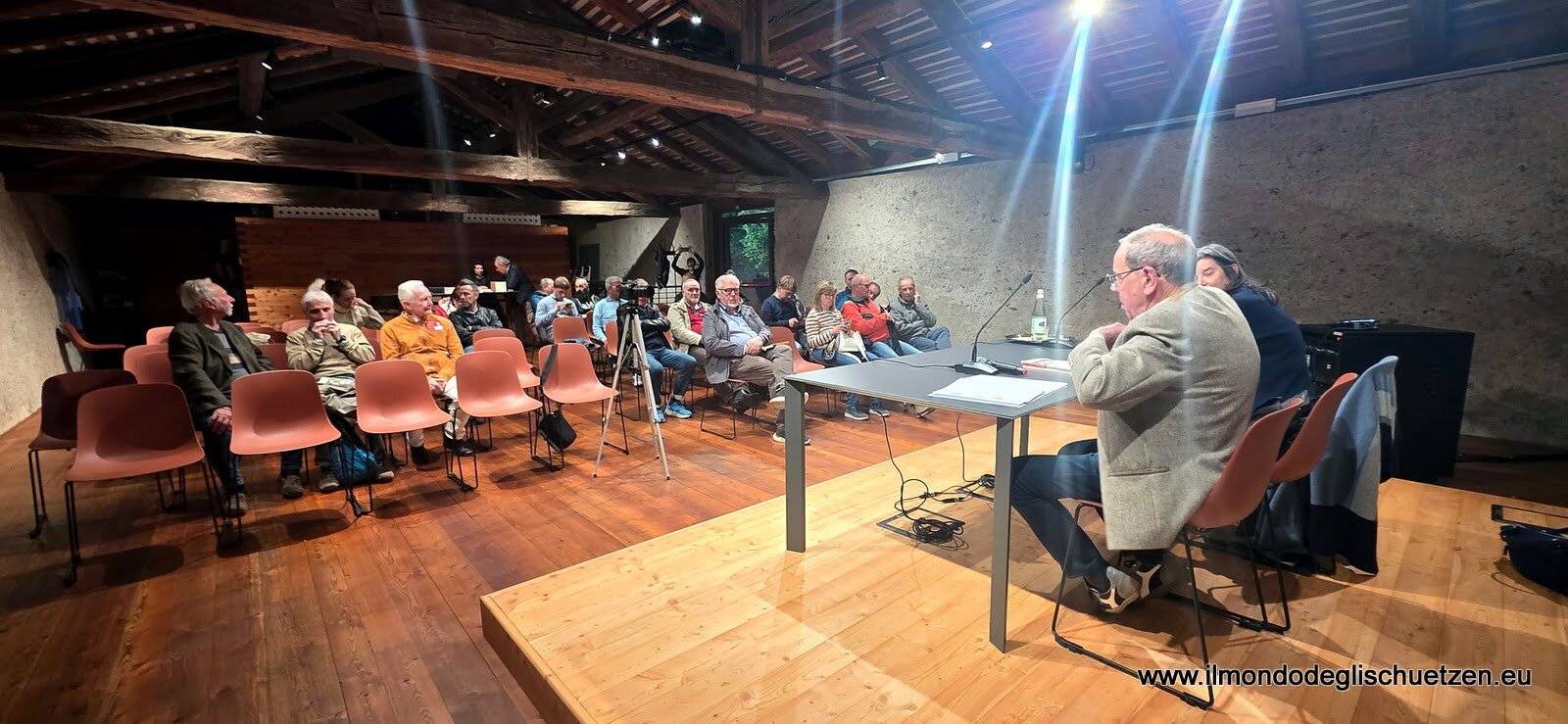 20260508_le-mani-sul-tirolo-(6).jpeg
