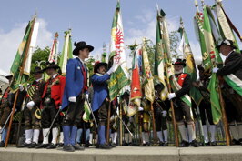 b9893fcc-d74d-4c22-809b-532b4de26060 b9893fcc-d74d-4c22-809b-532b4de26060