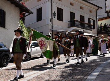 fd4f8759-3b3b-48d7-a78e-0bf965d6f437 fd4f8759-3b3b-48d7-a78e-0bf965d6f437