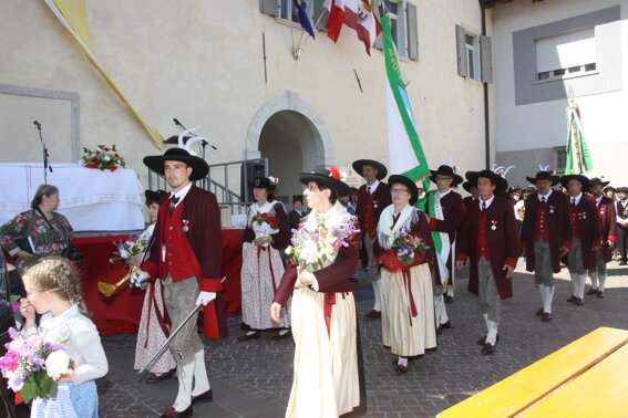 a5371a81-d6de-4a41-a85f-75508febfebe a5371a81-d6de-4a41-a85f-75508febfebe