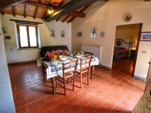 Soggiorno-angolo cottura appartamento vinsanto