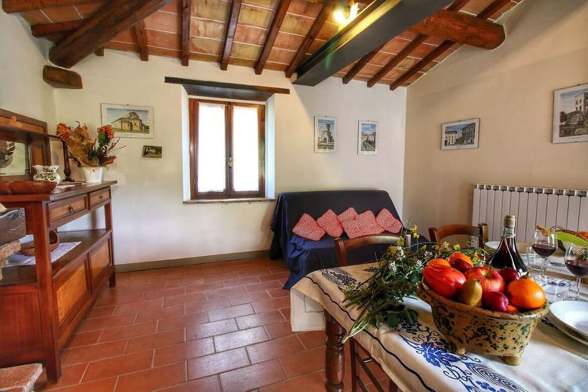 Soggiorno-angolo cottura appartamento vinsanto
