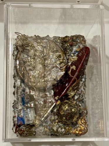 Box-Es n.1149 soul extension 11/2024 - cm.32x46x20 Box-Es n.1149 soul extension 11/2024 - cm.32x46x20