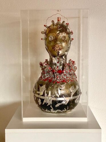 Box-Es n.1120 covid19 2020 - cm.34x56x34 Box-Es n.1120 covid19 2020 - cm.34x56x34