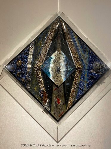 Box-Es n.1121 galaxy 2020 - cm.120x120x15 Box-Es n.1121 galaxy 2020 - cm.120x120x15