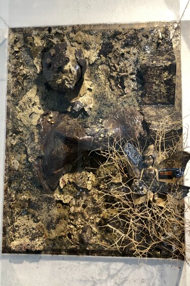 Box-Es n.1107 new generation 2016 - cm.34x44x17 Box-Es n.1107 new generation 2016 - cm.34x44x17